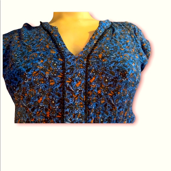 Cute summer dress medium - Picture 2 of 2